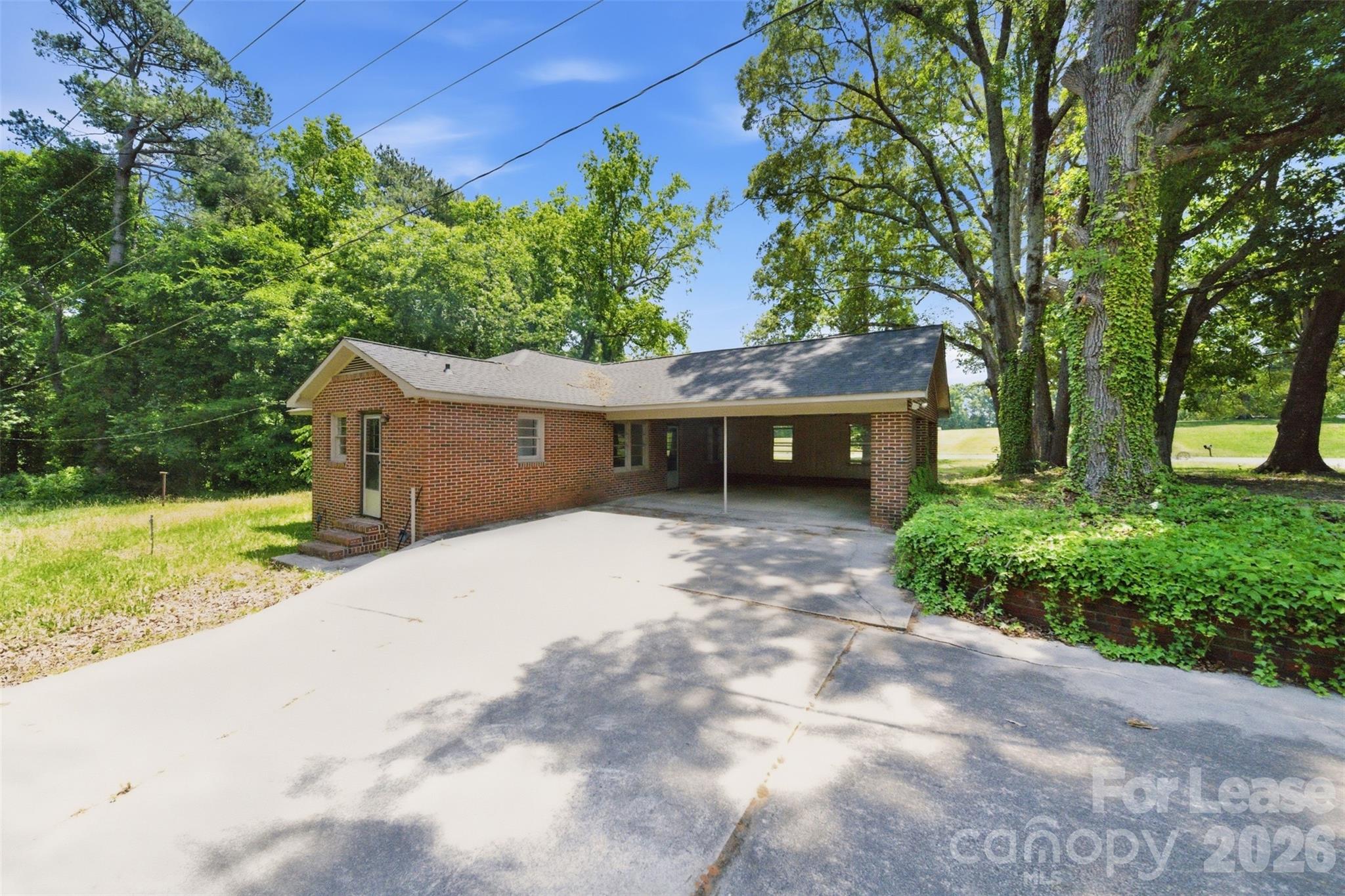2988 Great Falls Highway Property Photo 25