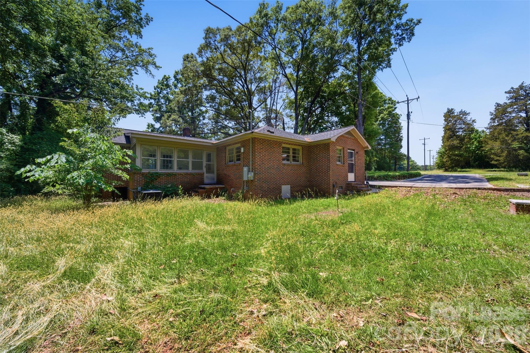 2988 Great Falls Highway Property Photo 26