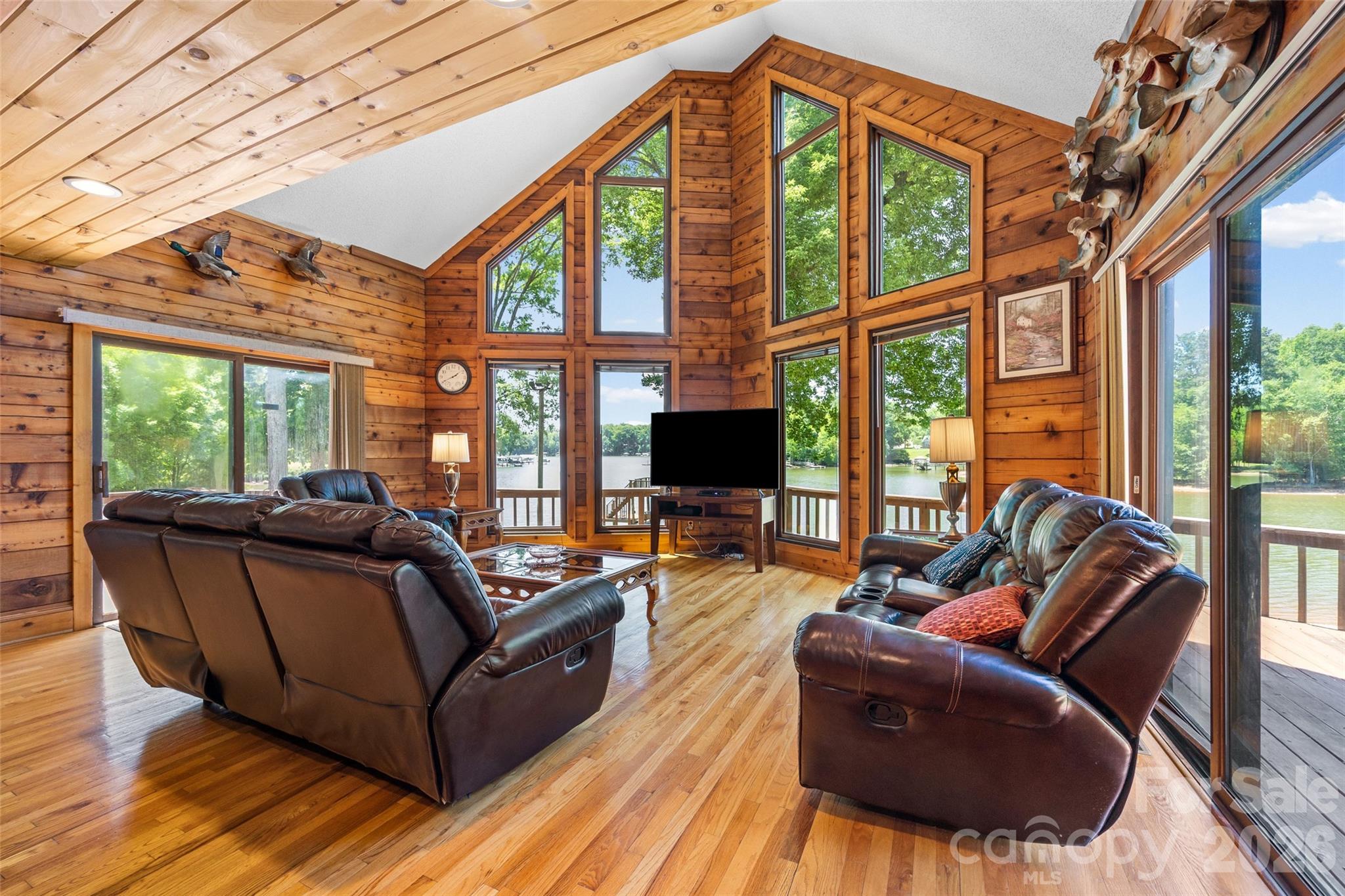 3805 Marwick Road Property Photo 7
