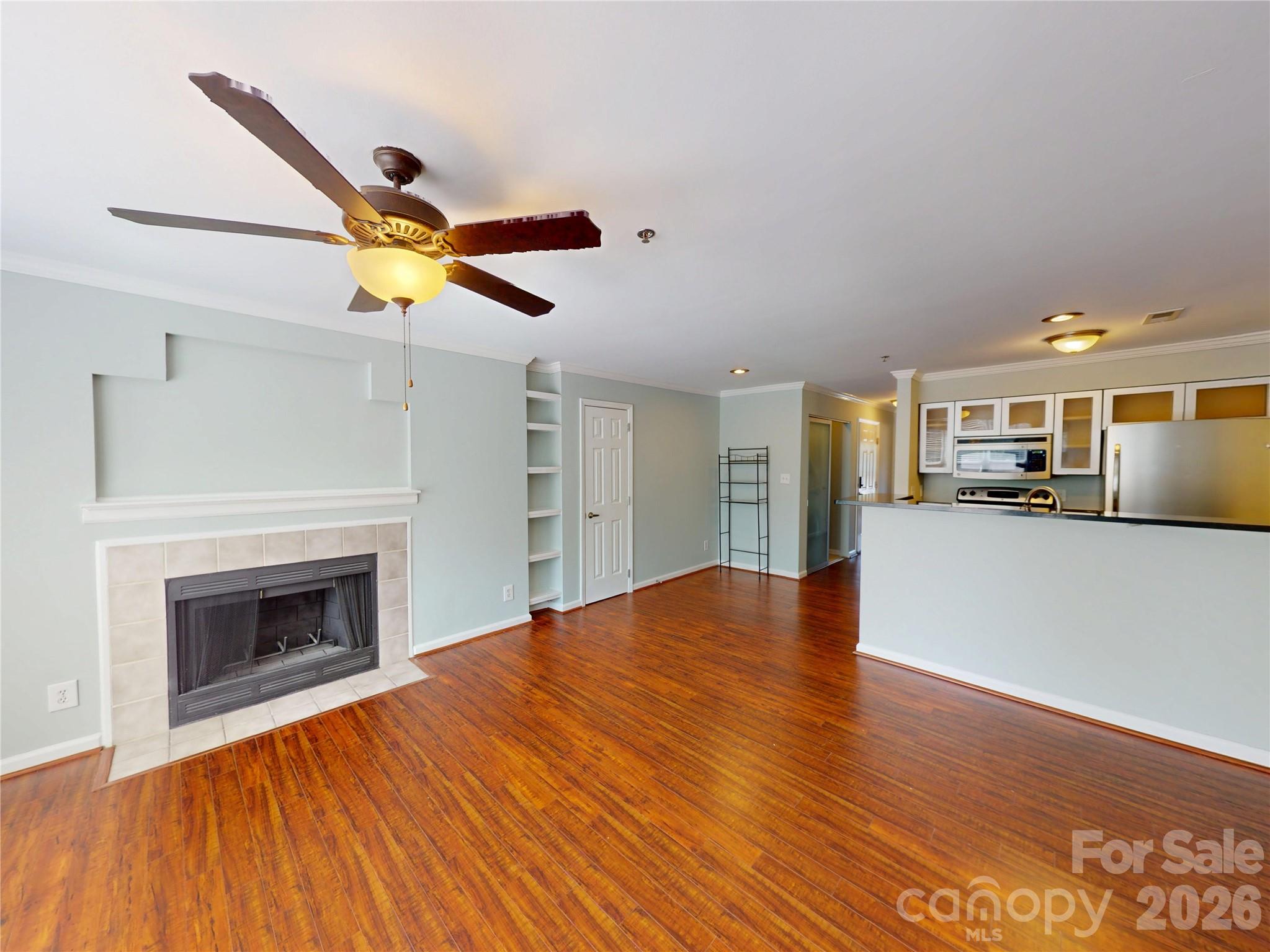 517 N Graham Street 2c Property Photo 8