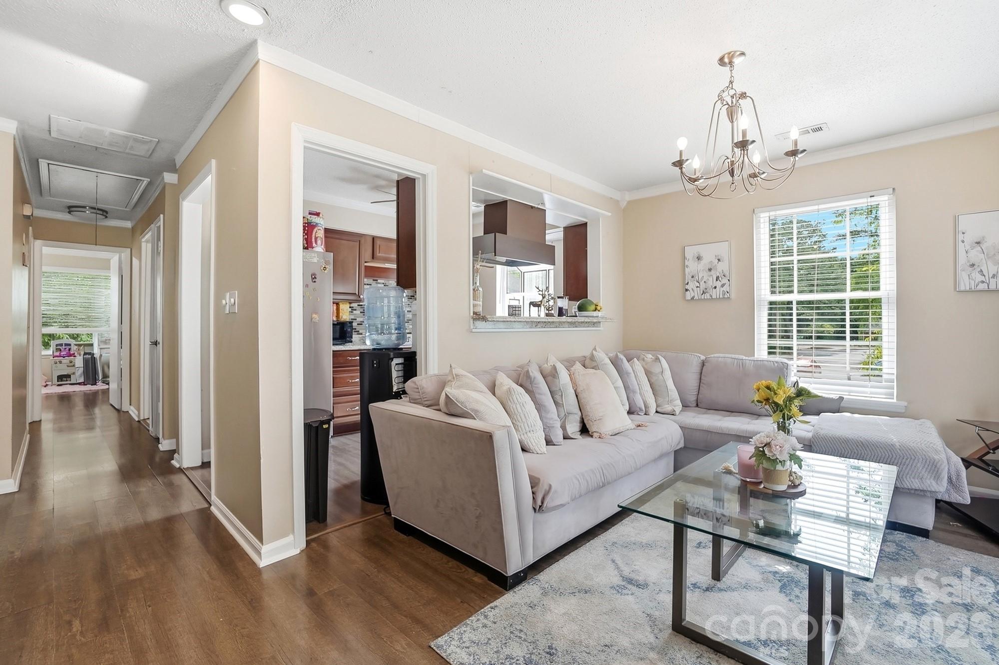 8501 Pine Thicket Court Property Photo 10