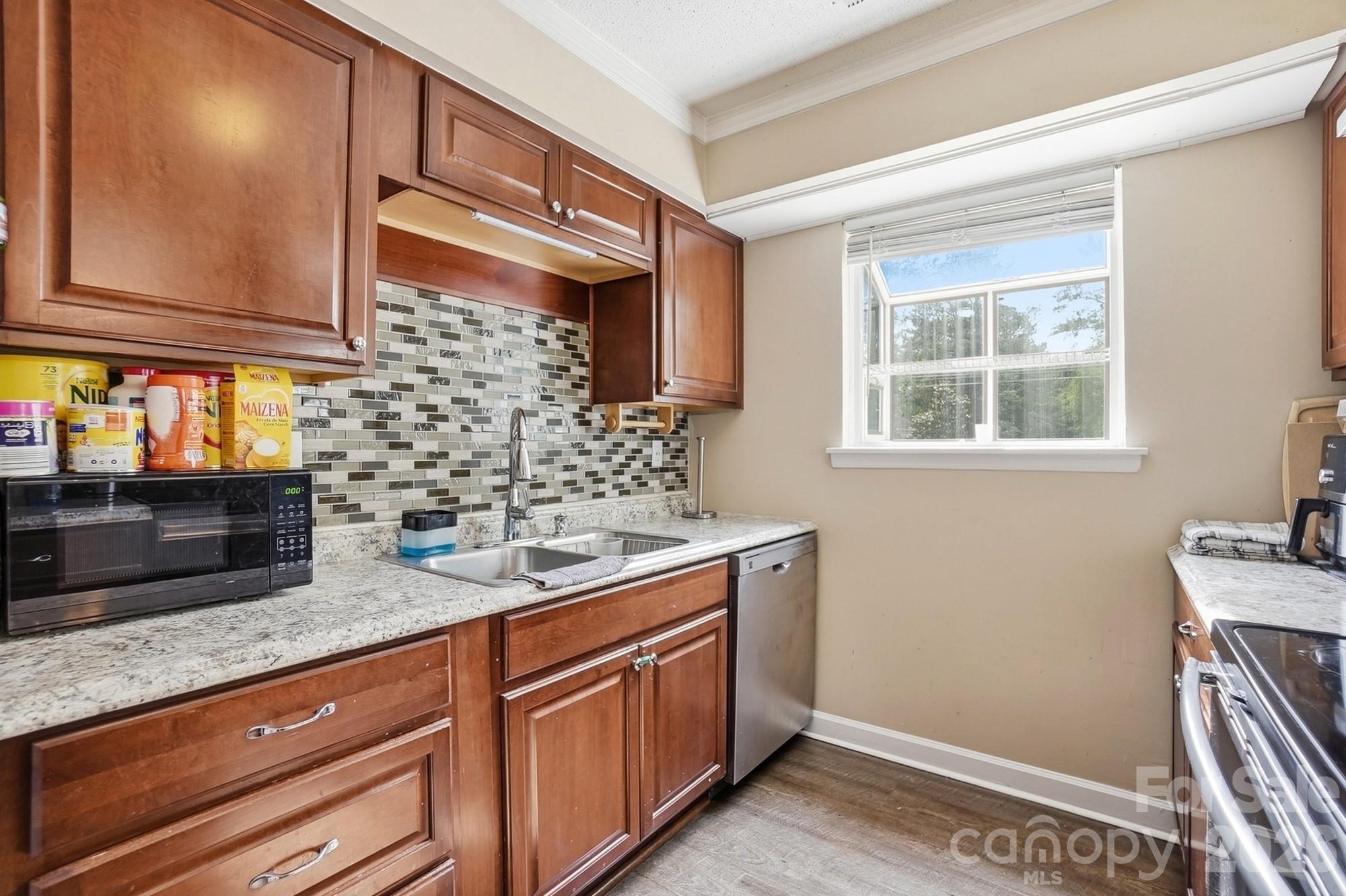 8501 Pine Thicket Court Property Photo 15
