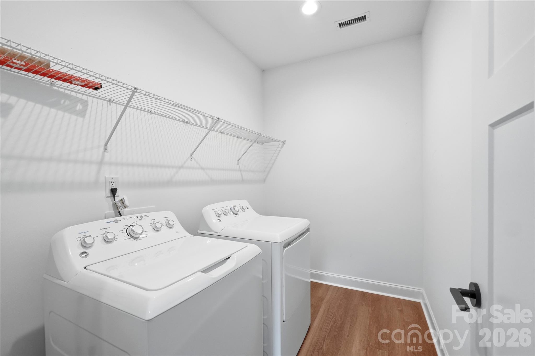 8514 Sharonbrook Drive Property Photo 30