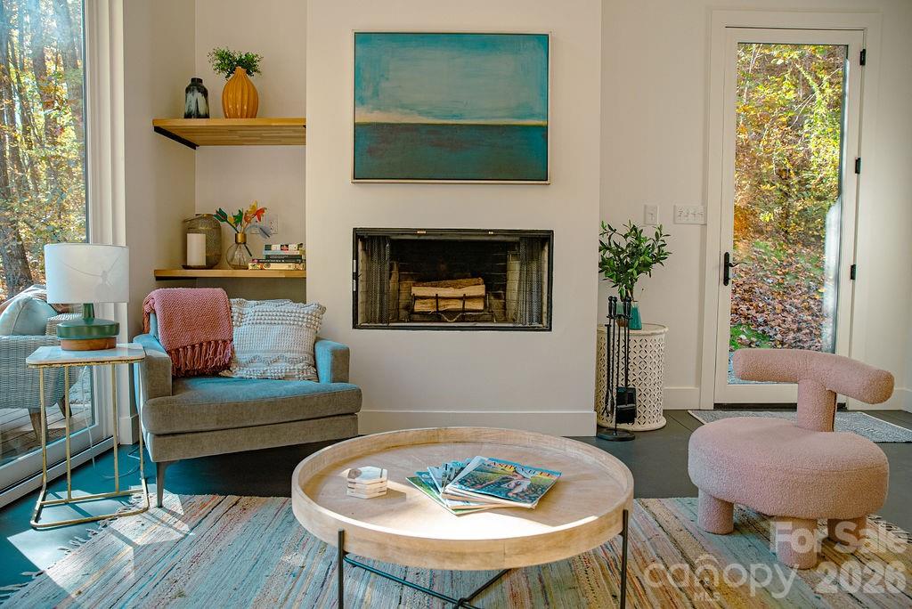 808 Mountain Cove Road Property Photo 6