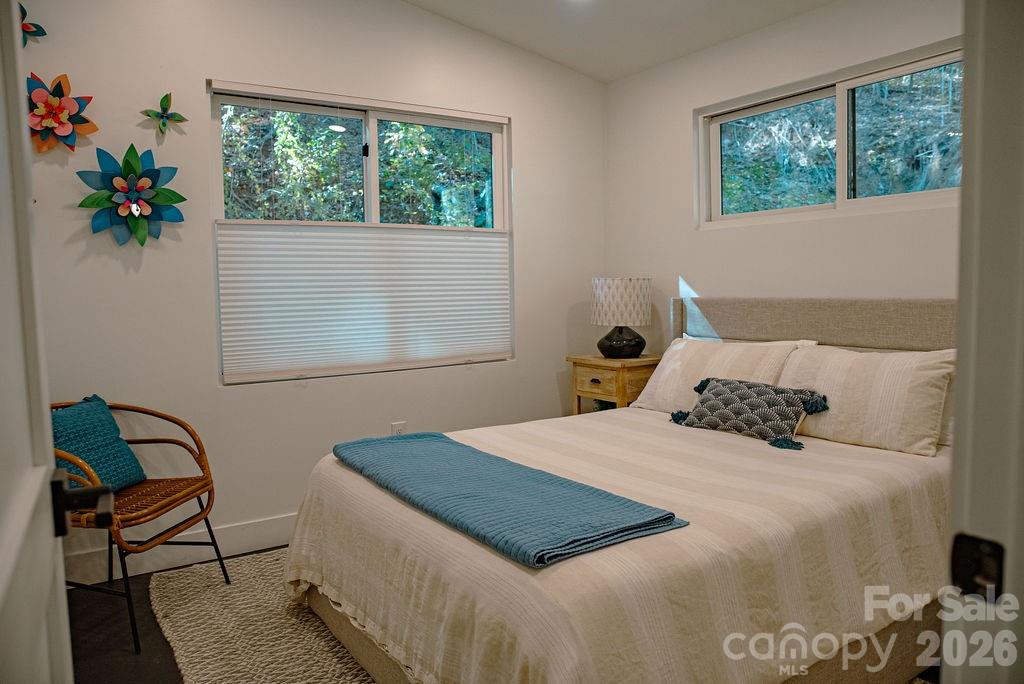 808 Mountain Cove Road Property Photo 17