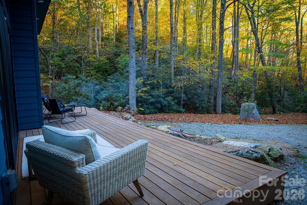 808 Mountain Cove Road Property Photo 32
