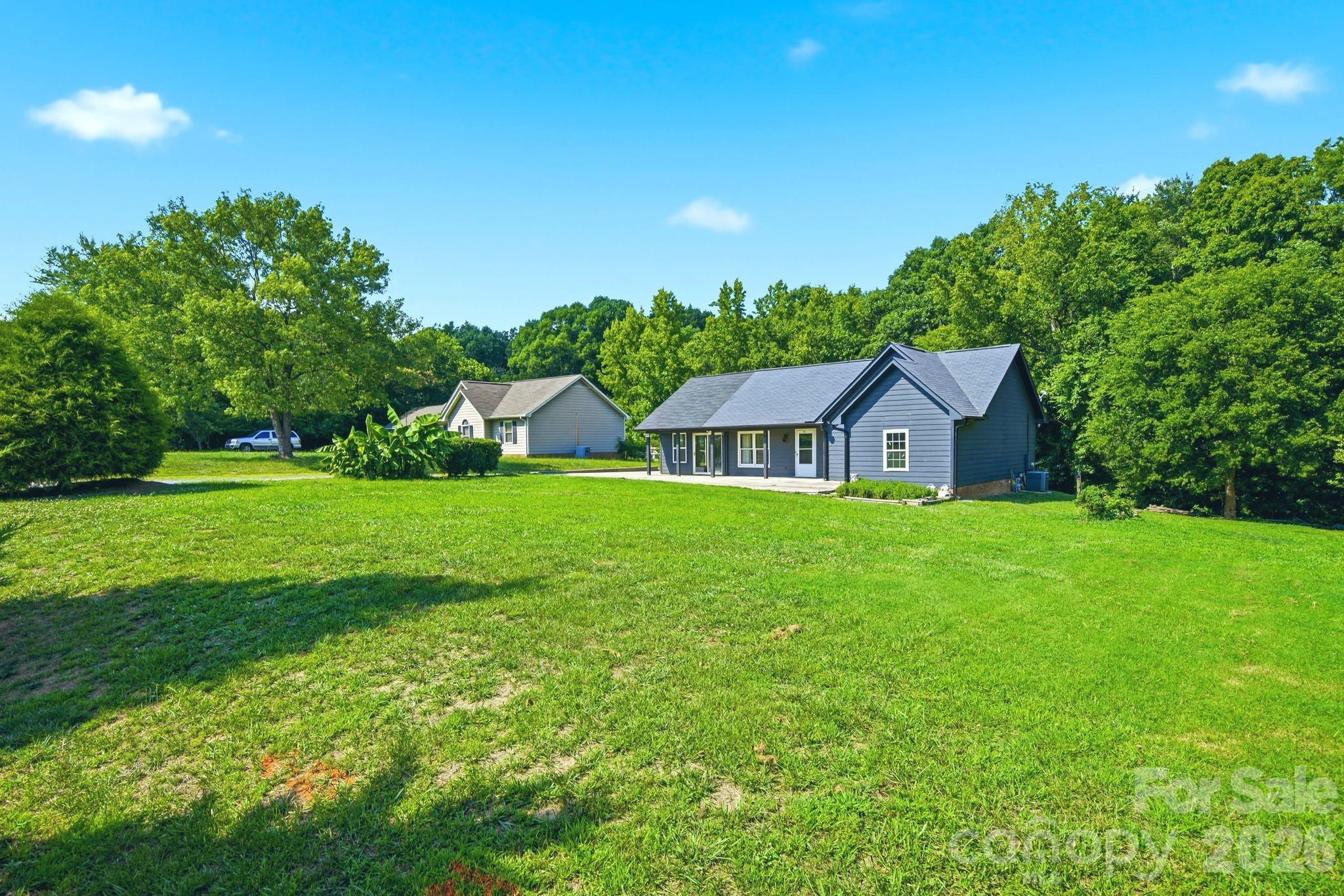 605 Brookside Drive 53 Property Photo 3