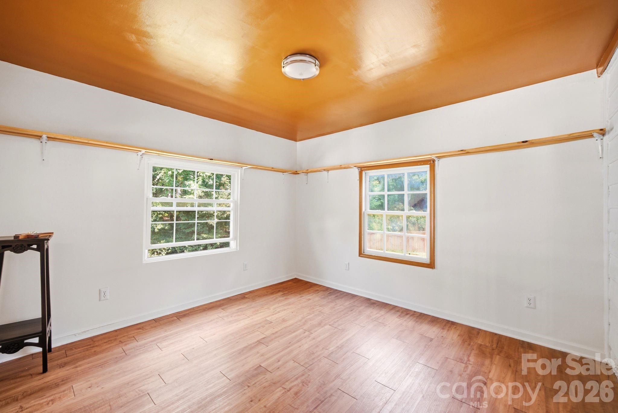 605 Brookside Drive 53 Property Photo 20
