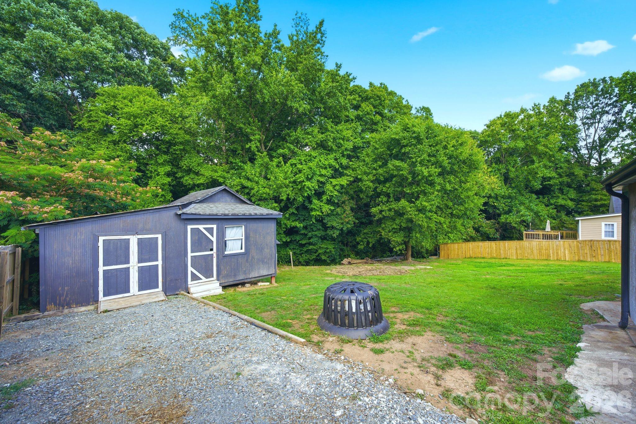 605 Brookside Drive 53 Property Photo 26