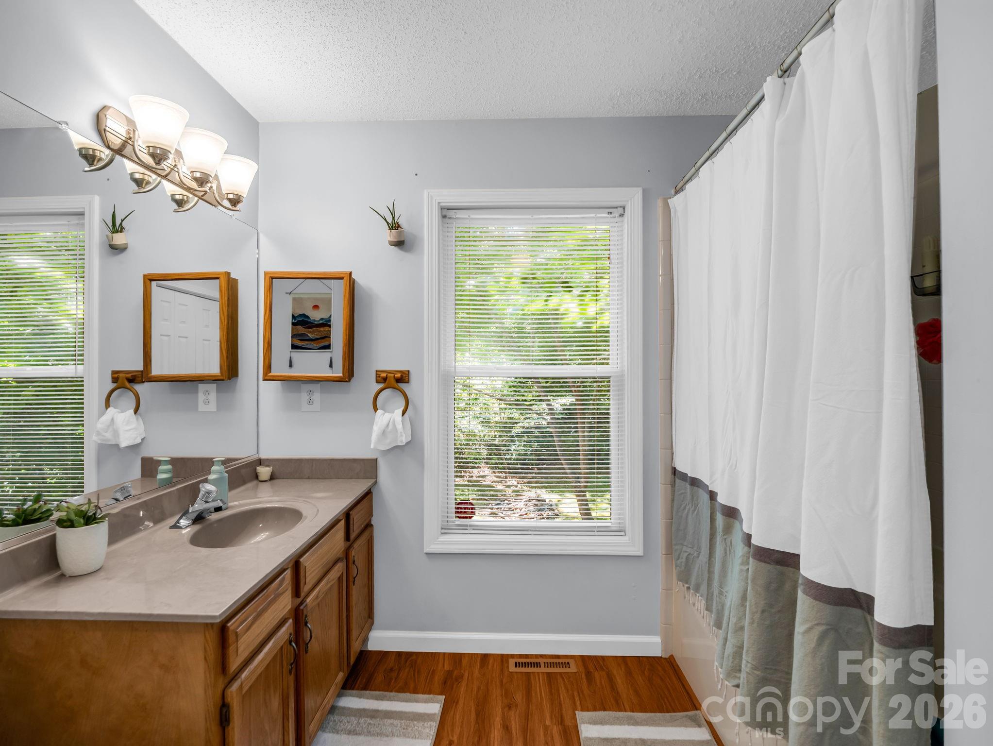 23 Peace Street Property Photo 13