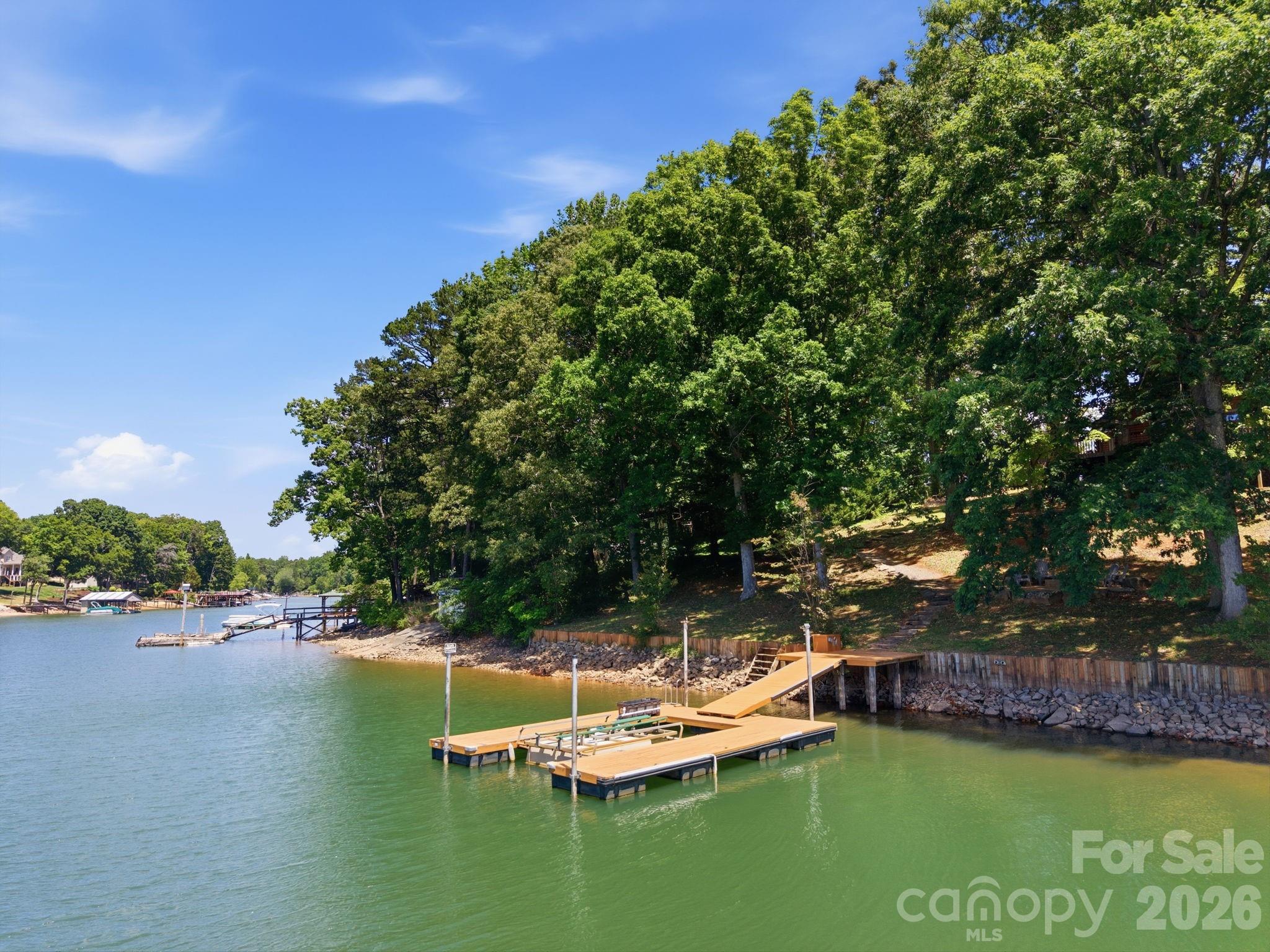 3779 Chevlot Hills Road Property Photo 4