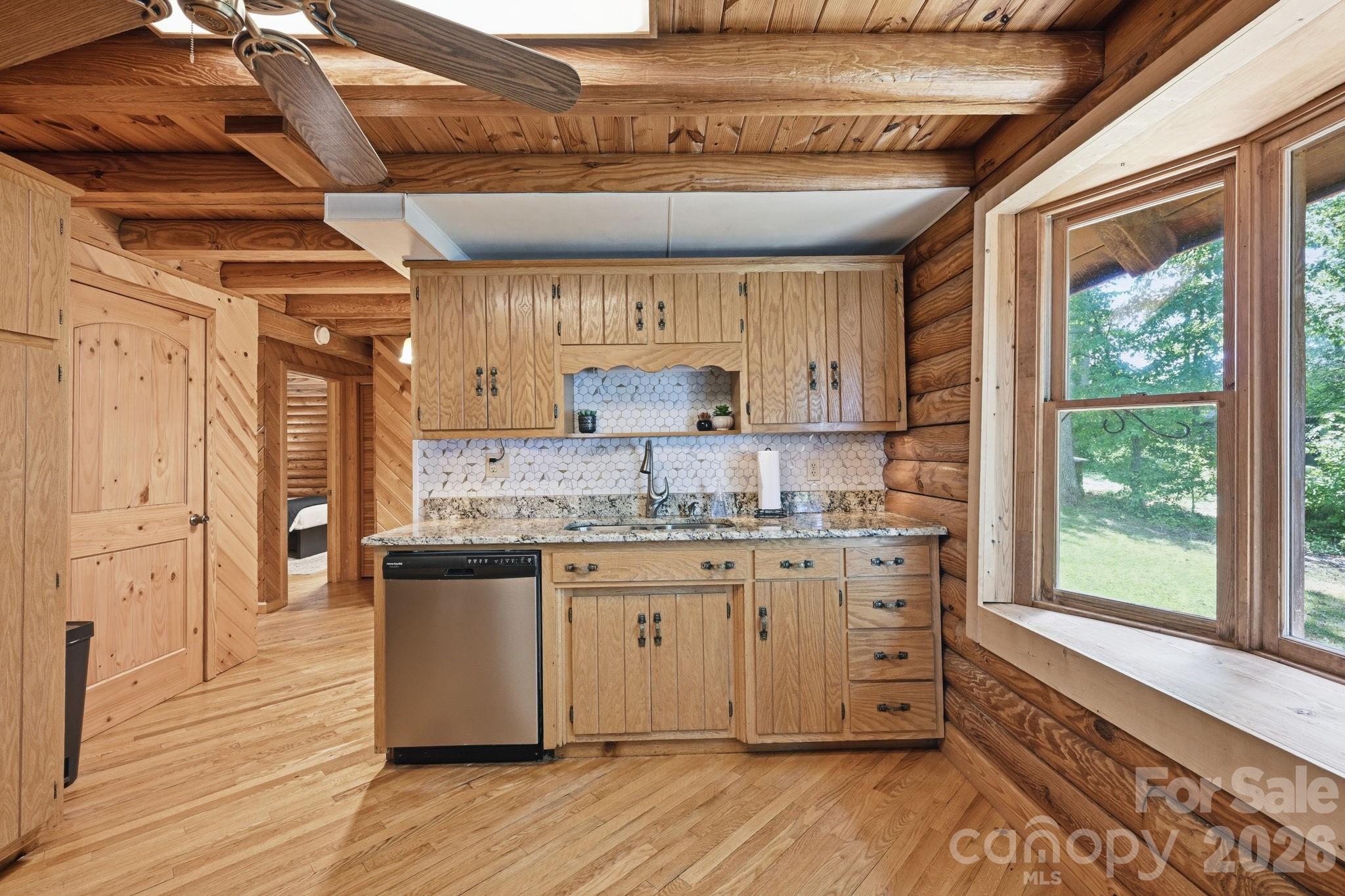 3779 Chevlot Hills Road Property Photo 17