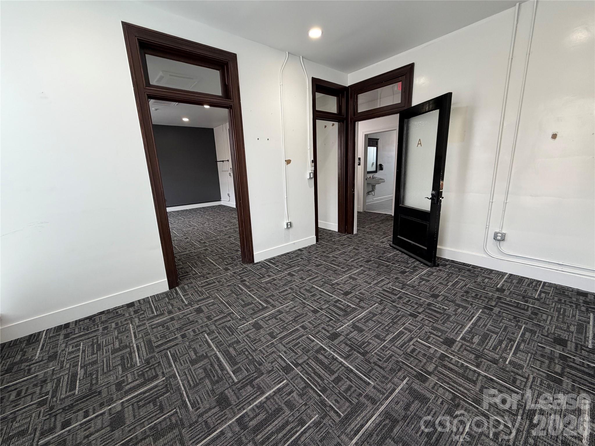 118 W A Street Property Photo 17