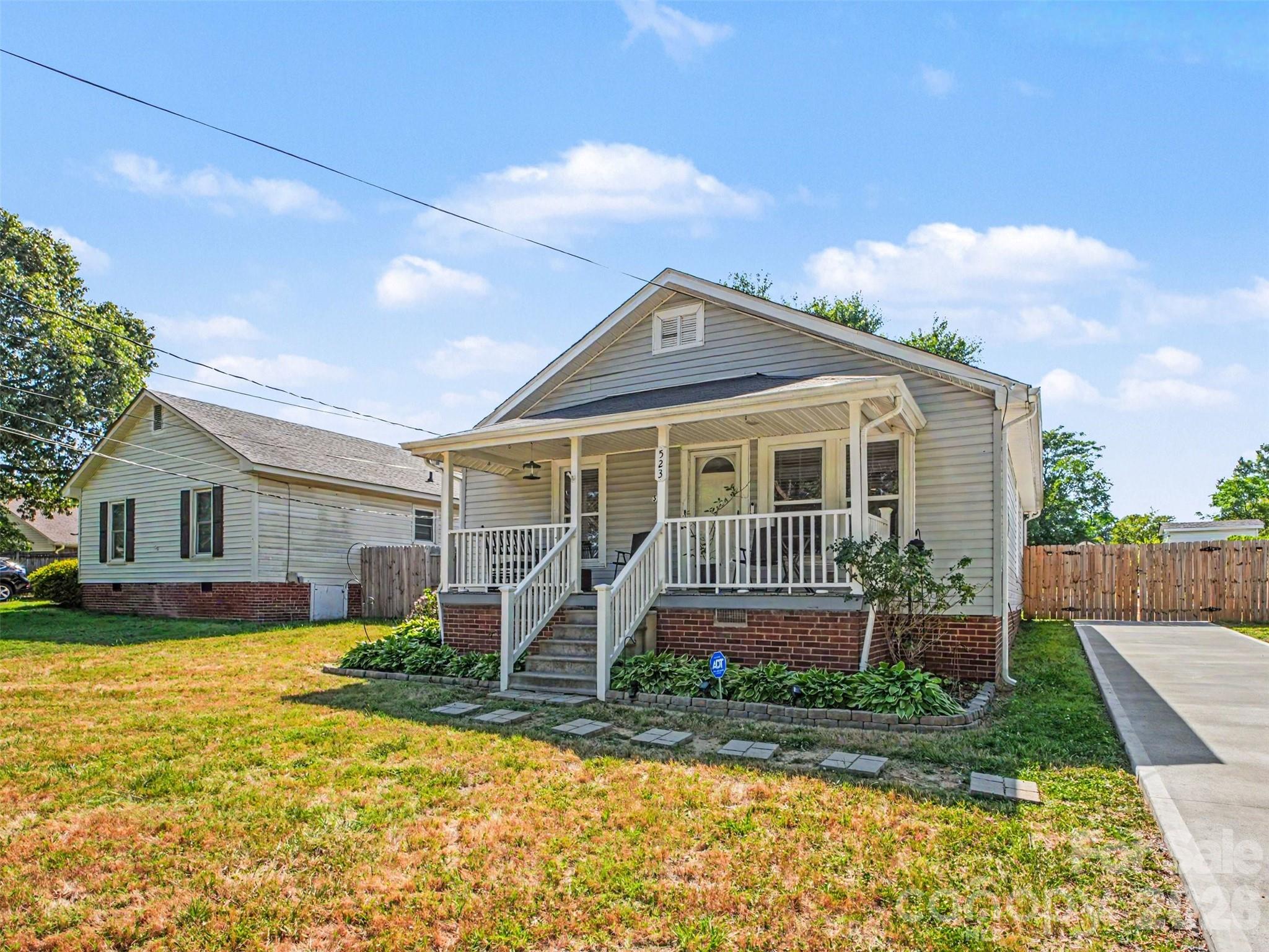 523 Patterson Avenue Property Photo 3