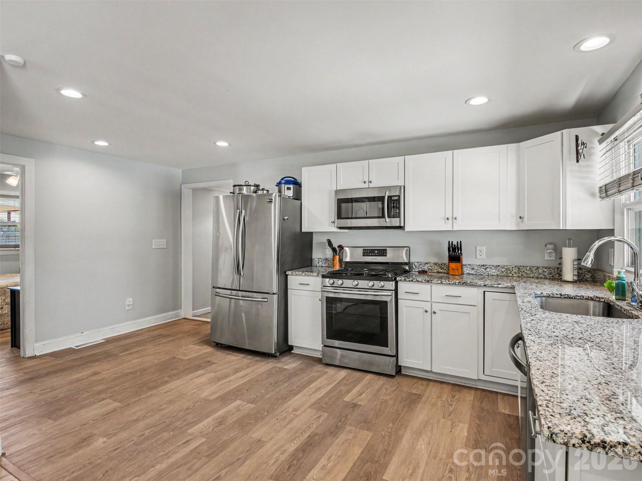 523 Patterson Avenue Property Photo 8