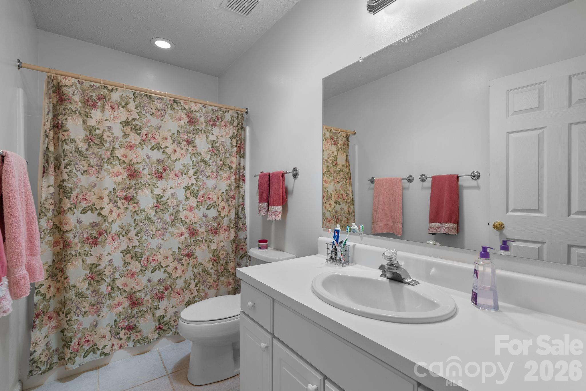 28 Song Bird Lane Property Photo 26