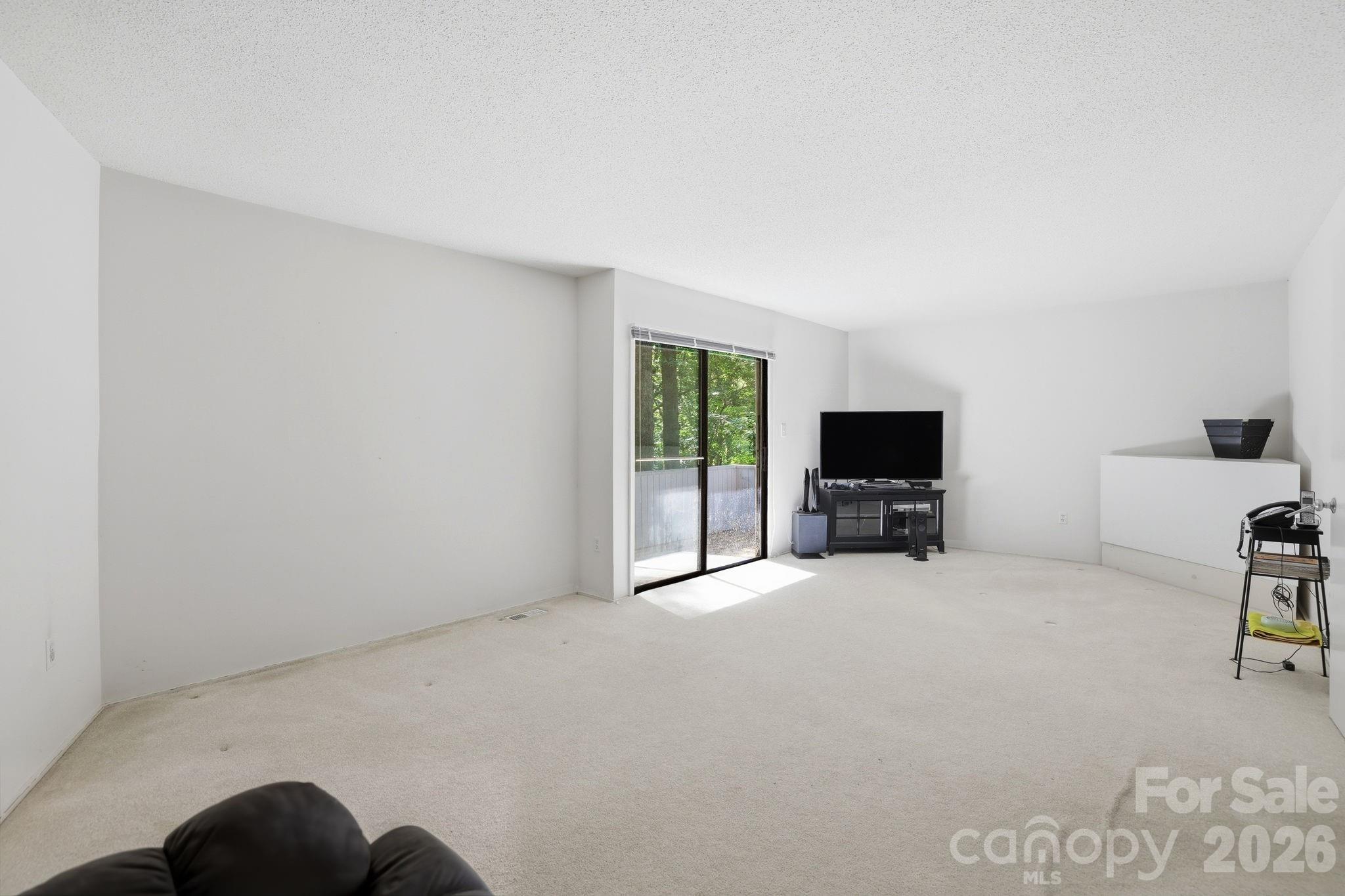3423 Tinkerbell Lane Property Photo 29