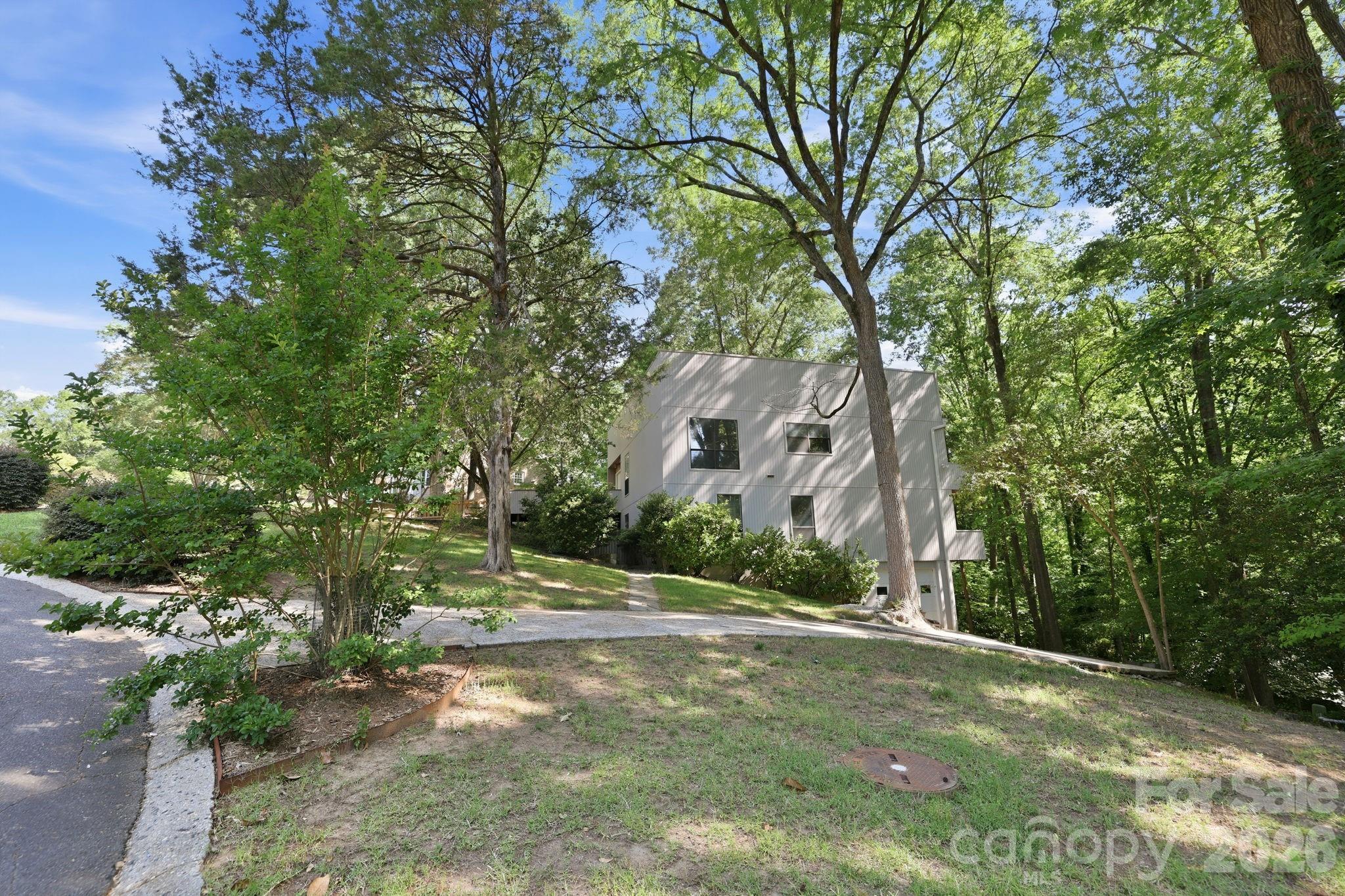 3423 Tinkerbell Lane Property Photo 45