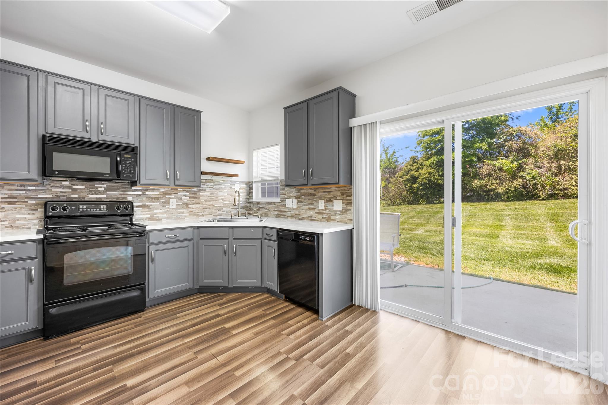 4384352 Property Photo 7