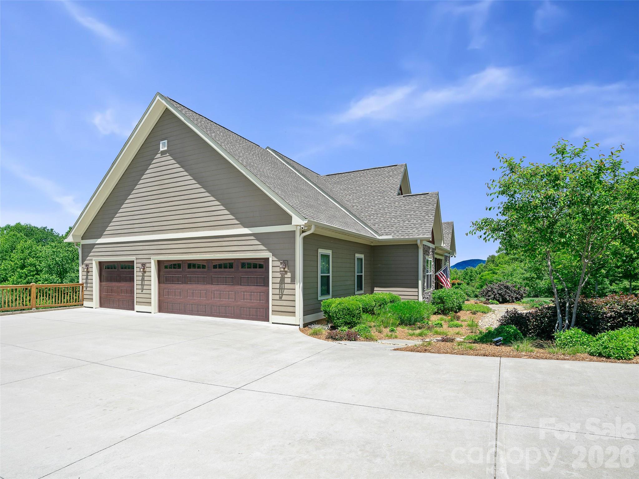 58 Sunny Morning Court Property Photo 33