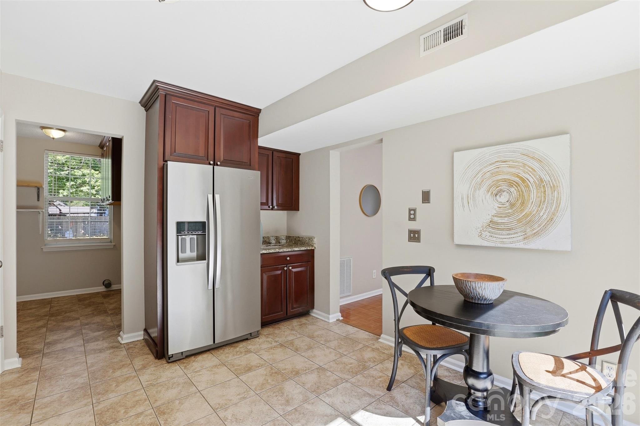 3008 Parkland Drive Property Photo 10