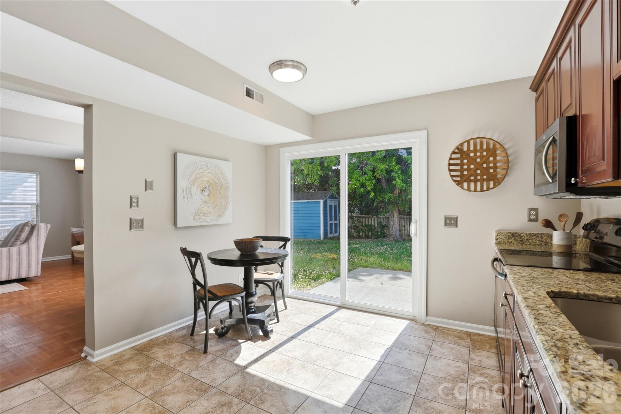 3008 Parkland Drive Property Photo 15