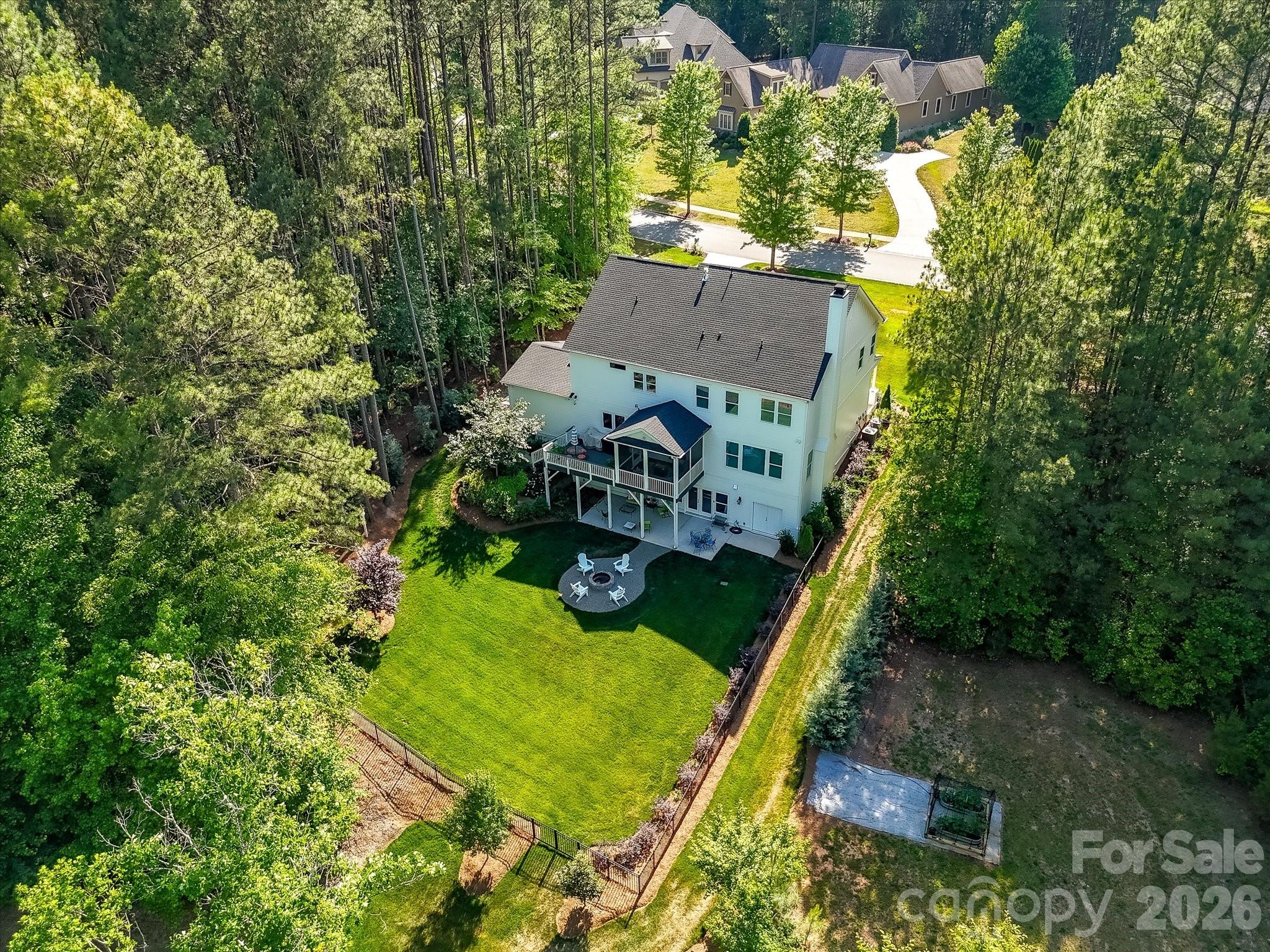 202 Streamwood Road Property Photo 5