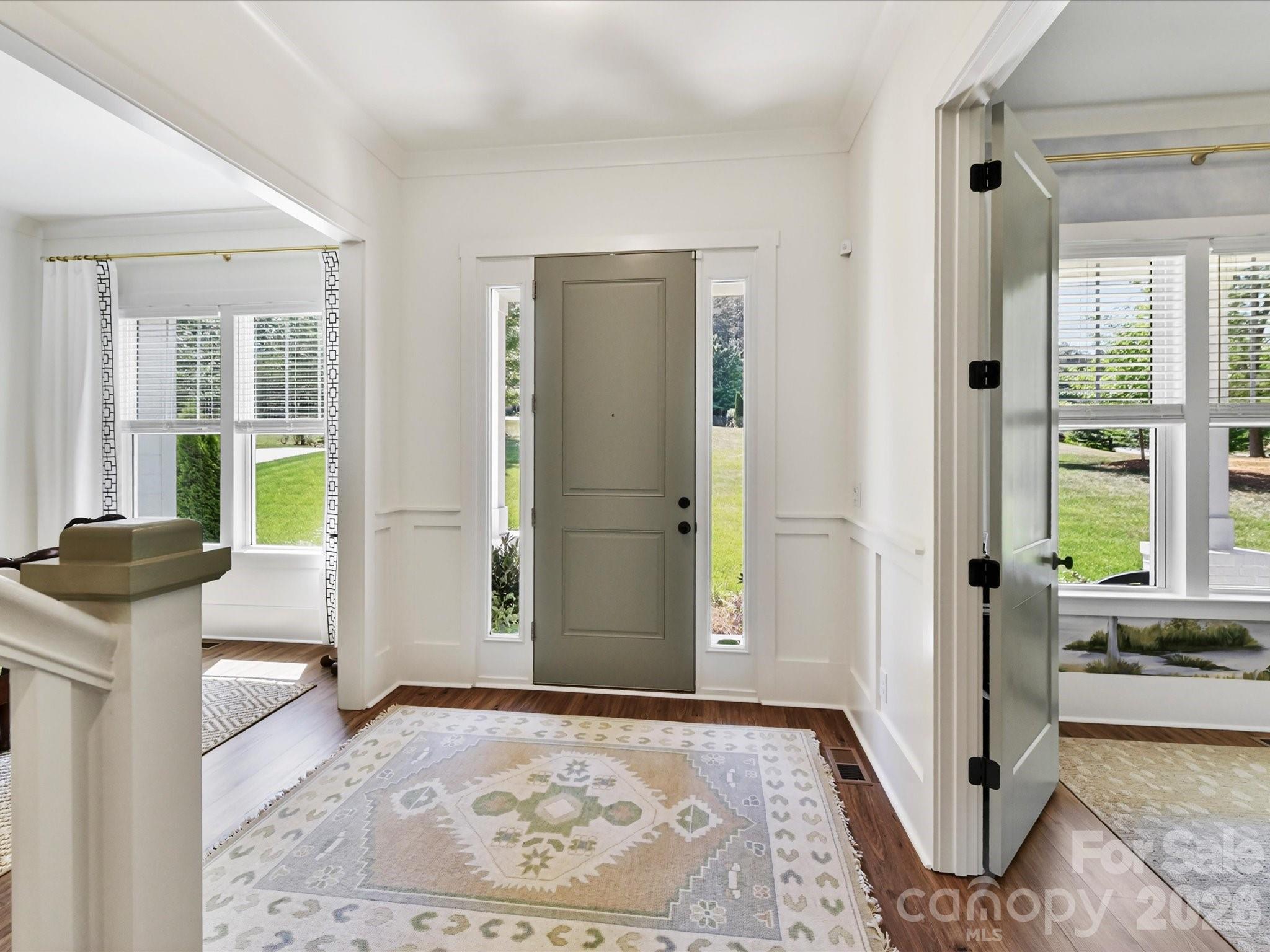 202 Streamwood Road Property Photo 9