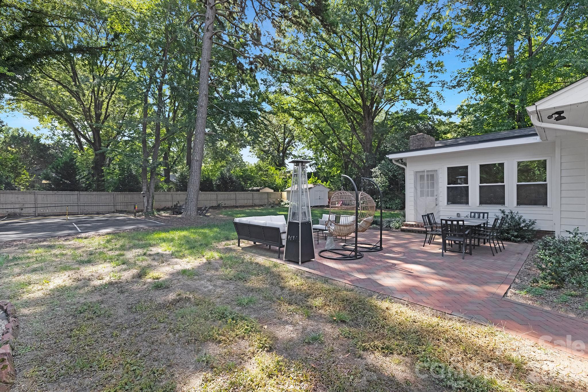 6213 Sharon Road Property Photo 44