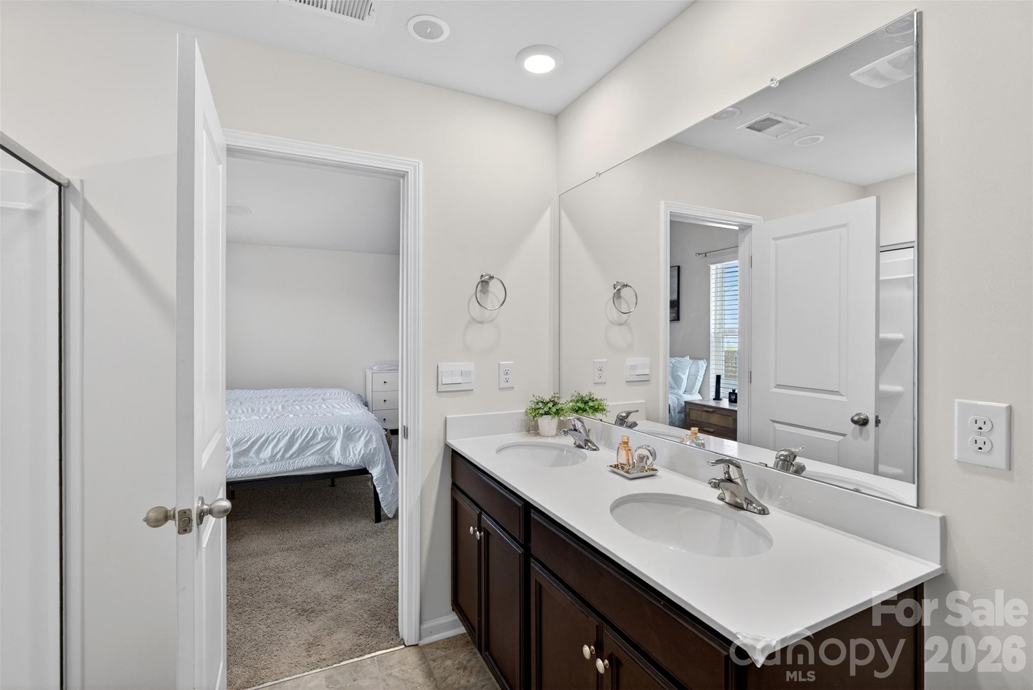 1221 Canter Place Property Photo 24