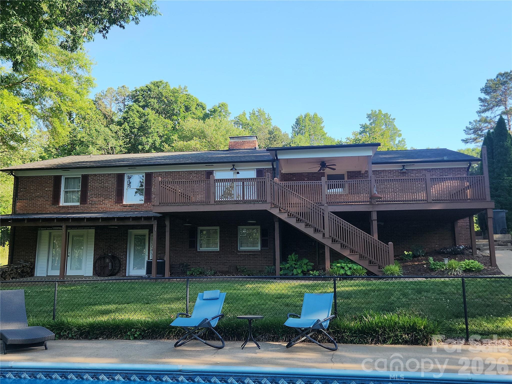3225 Frank Grigg Drive Property Photo 2