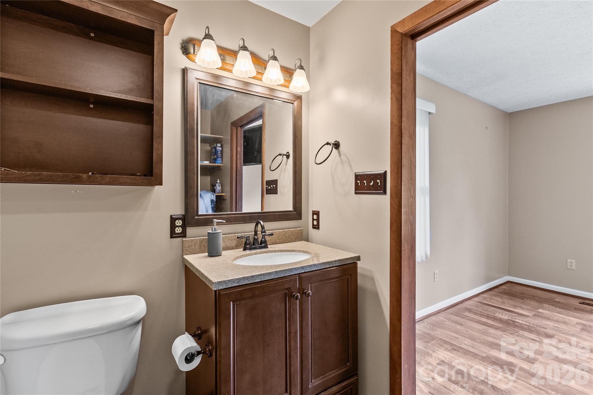 3225 Frank Grigg Drive Property Photo 8