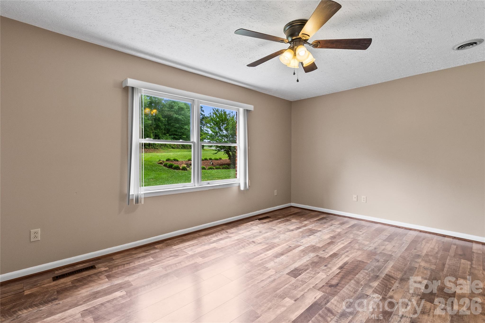 3225 Frank Grigg Drive Property Photo 18
