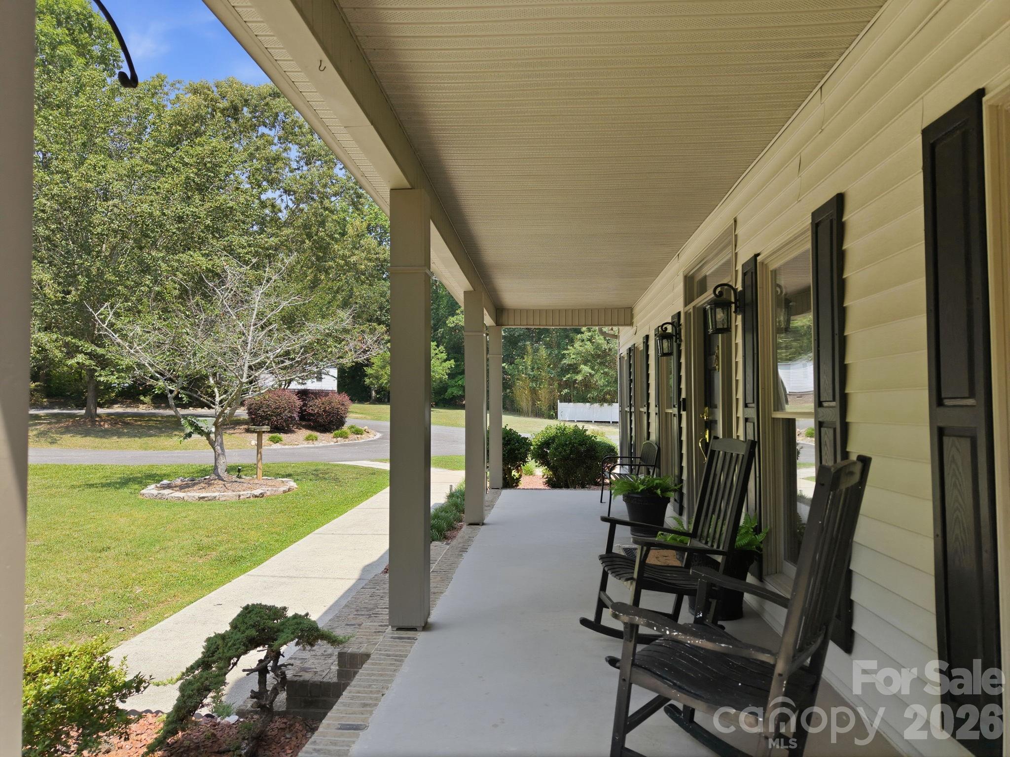 5865 Faith Road Property Photo 9