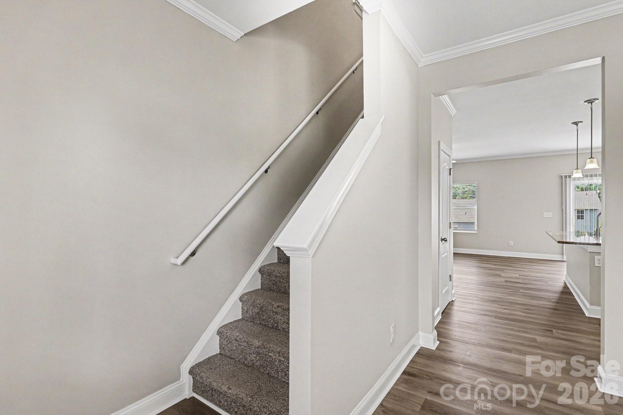 2139 Vecchio Drive Property Photo 10