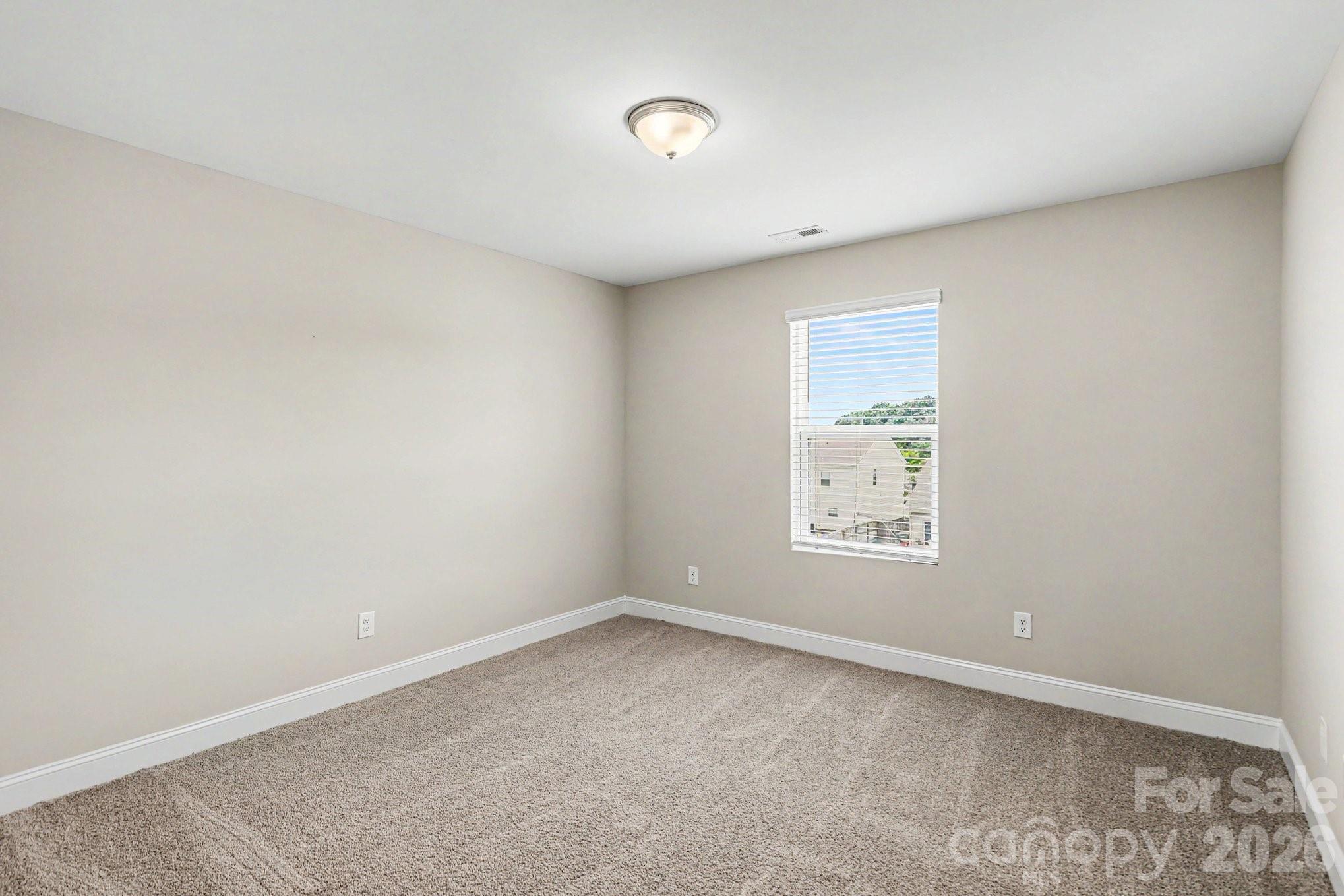 2139 Vecchio Drive Property Photo 13