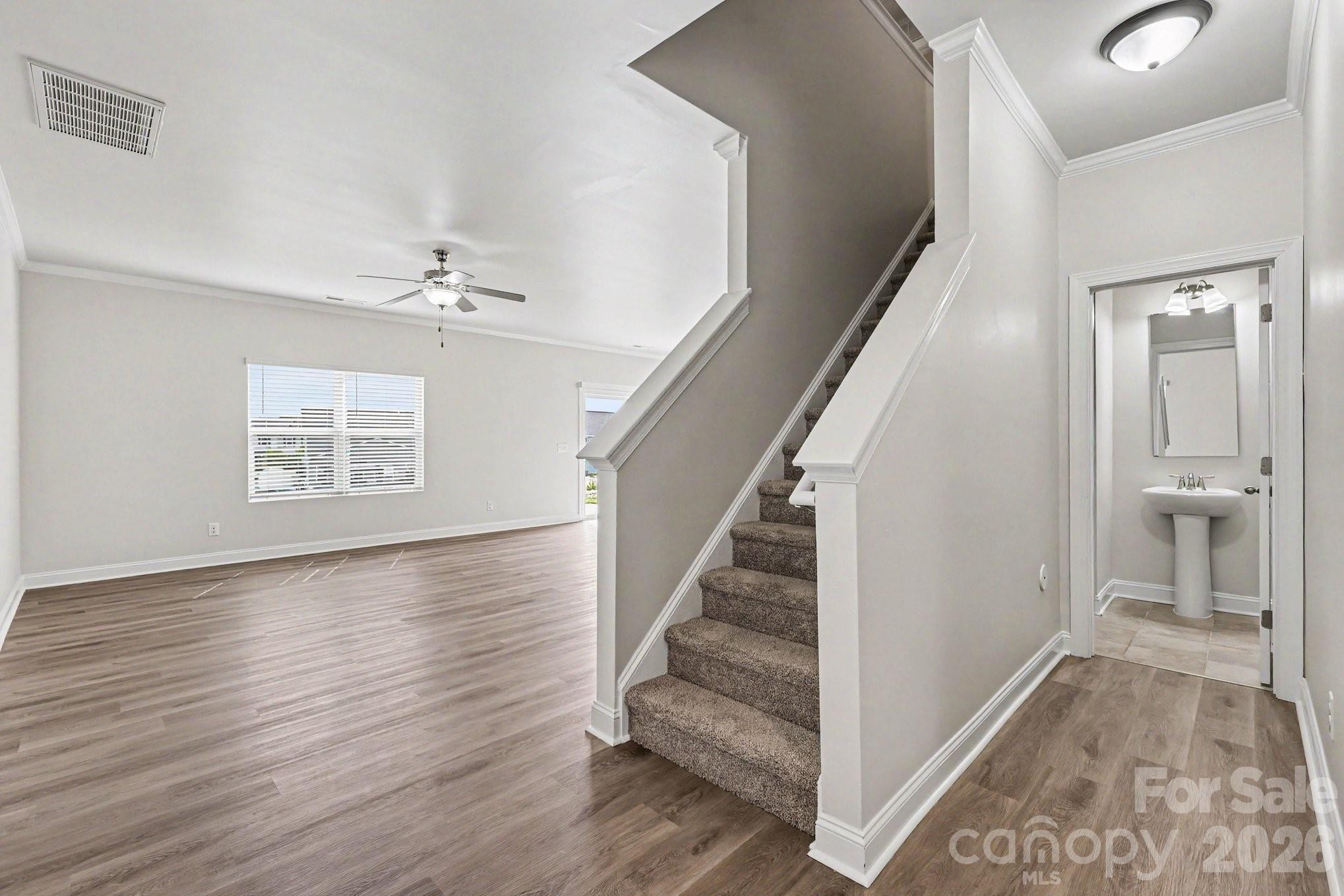 4358 Hornyak Drive Property Photo 5