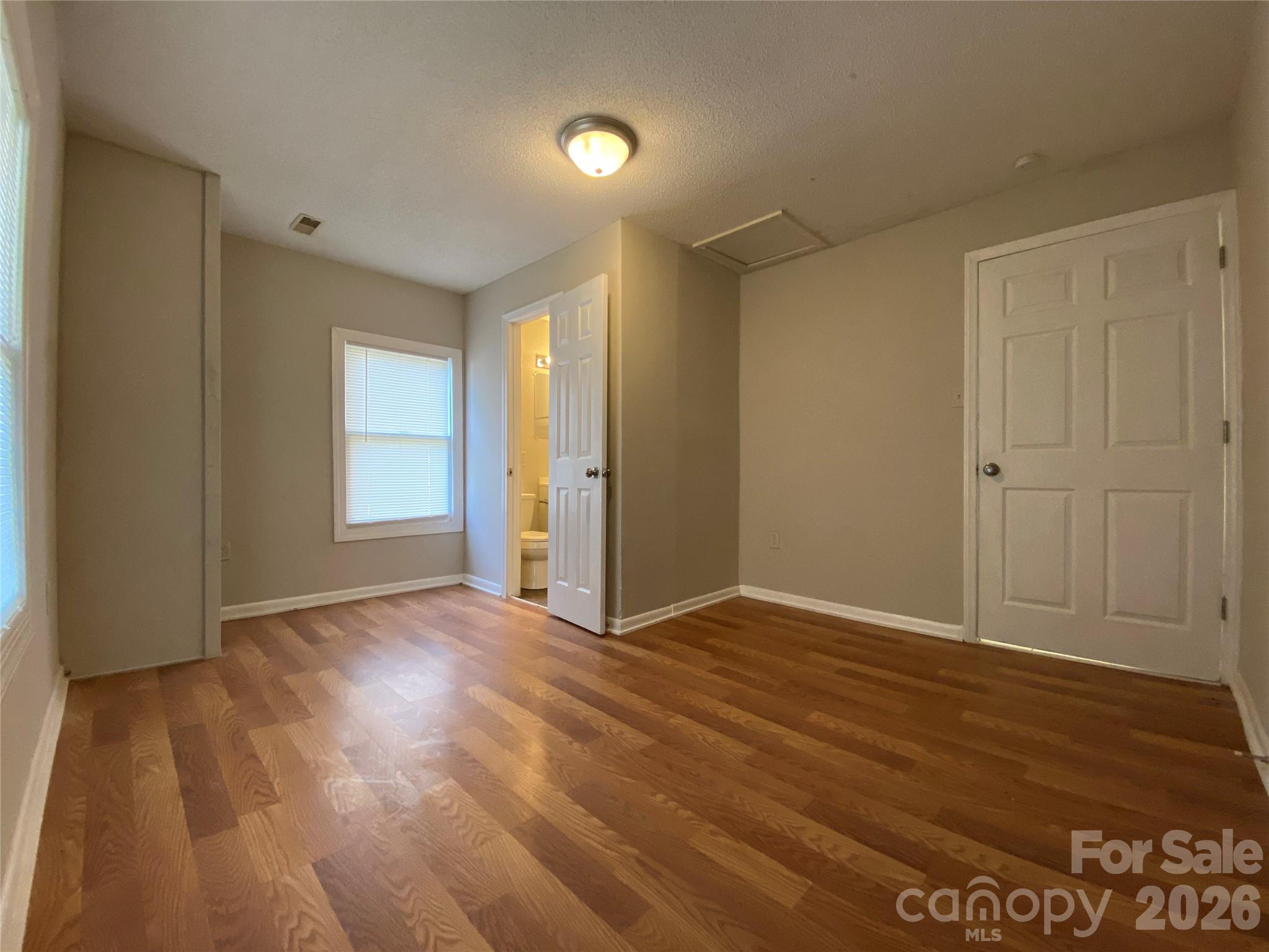 1104 Baker Boulevard Property Photo 7