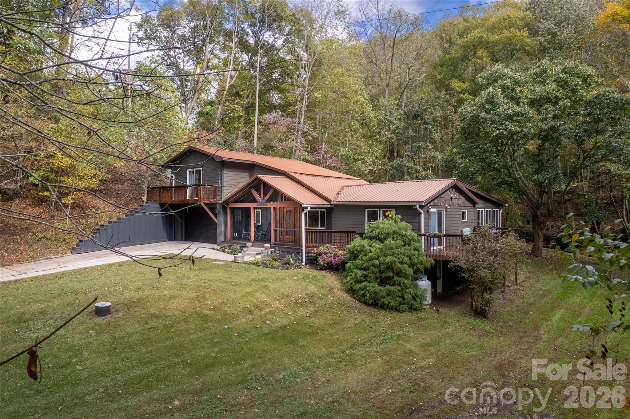214 Chin Tree Road Property Photo 2