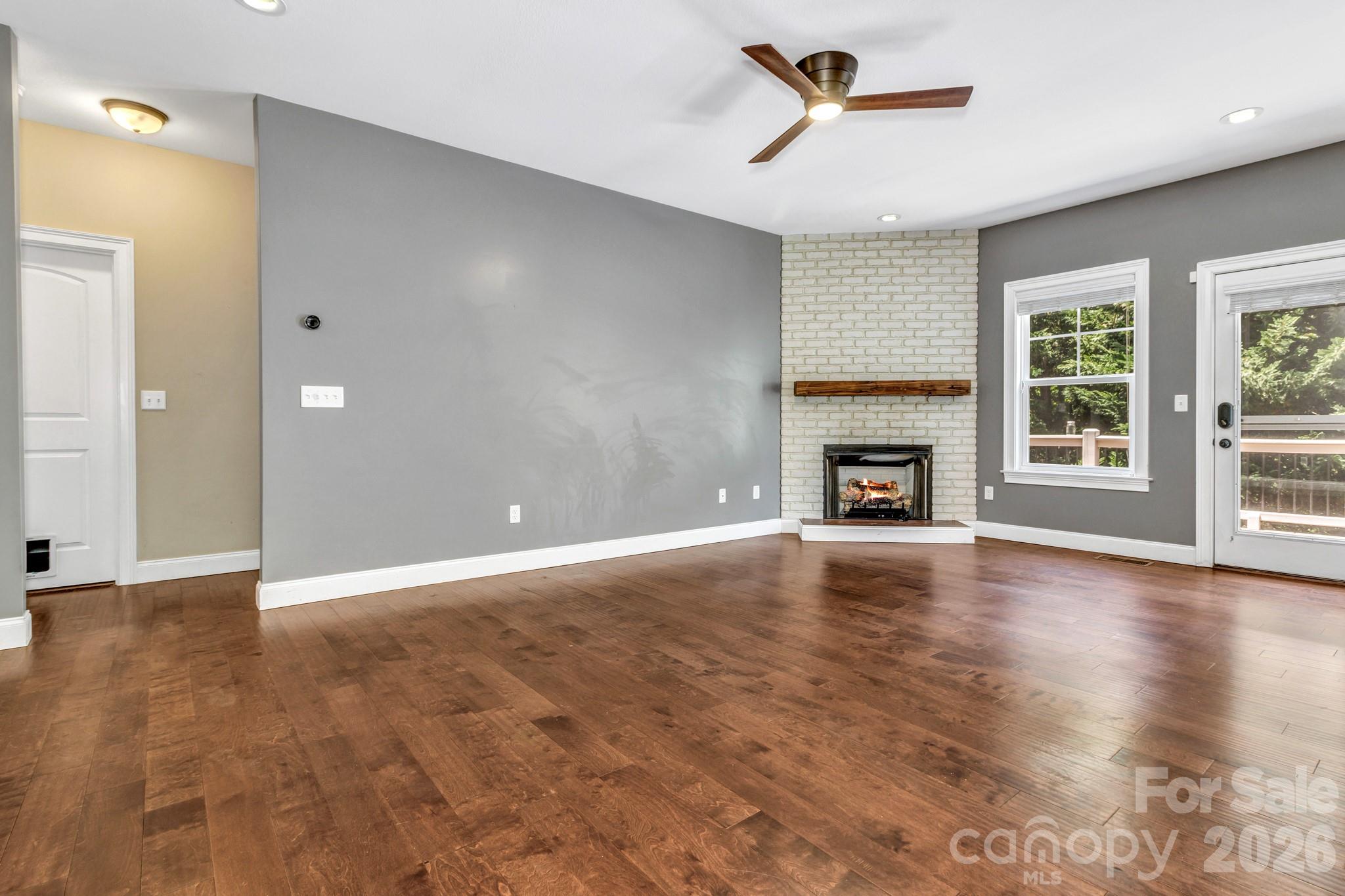 48 Asher Lane Property Photo 11