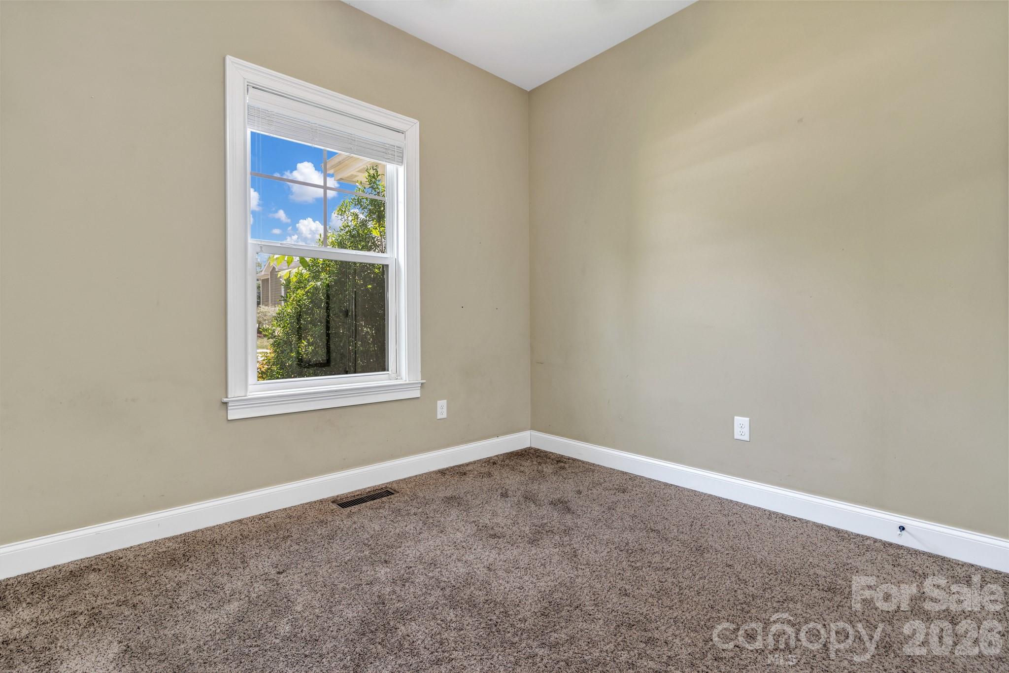 48 Asher Lane Property Photo 35