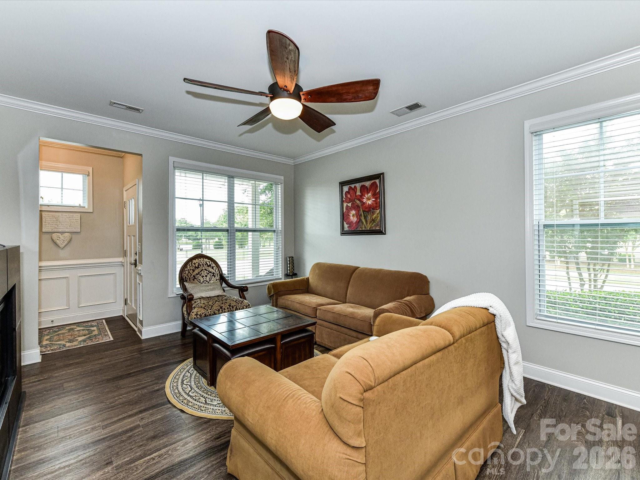 905 Pennington Drive Property Photo 12