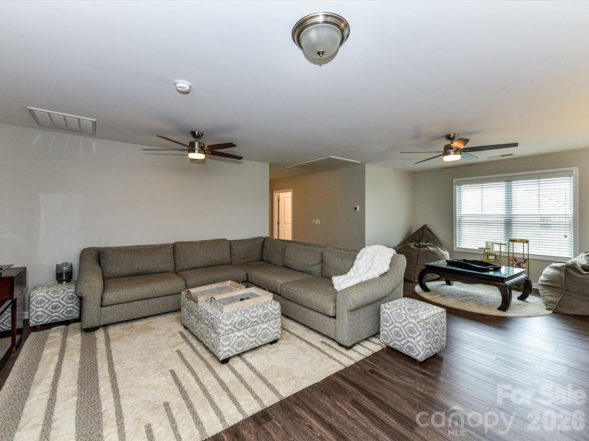 905 Pennington Drive Property Photo 20
