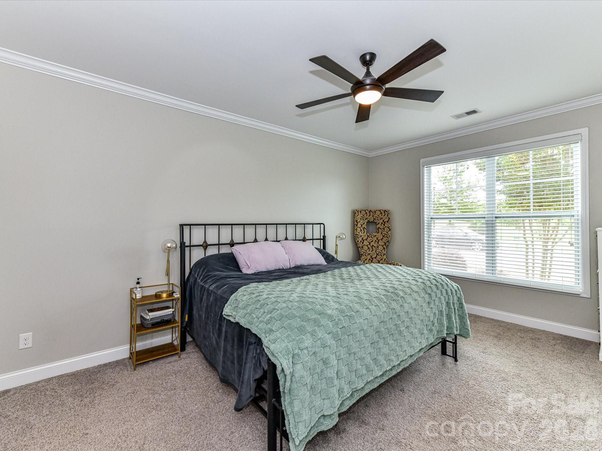 905 Pennington Drive Property Photo 23