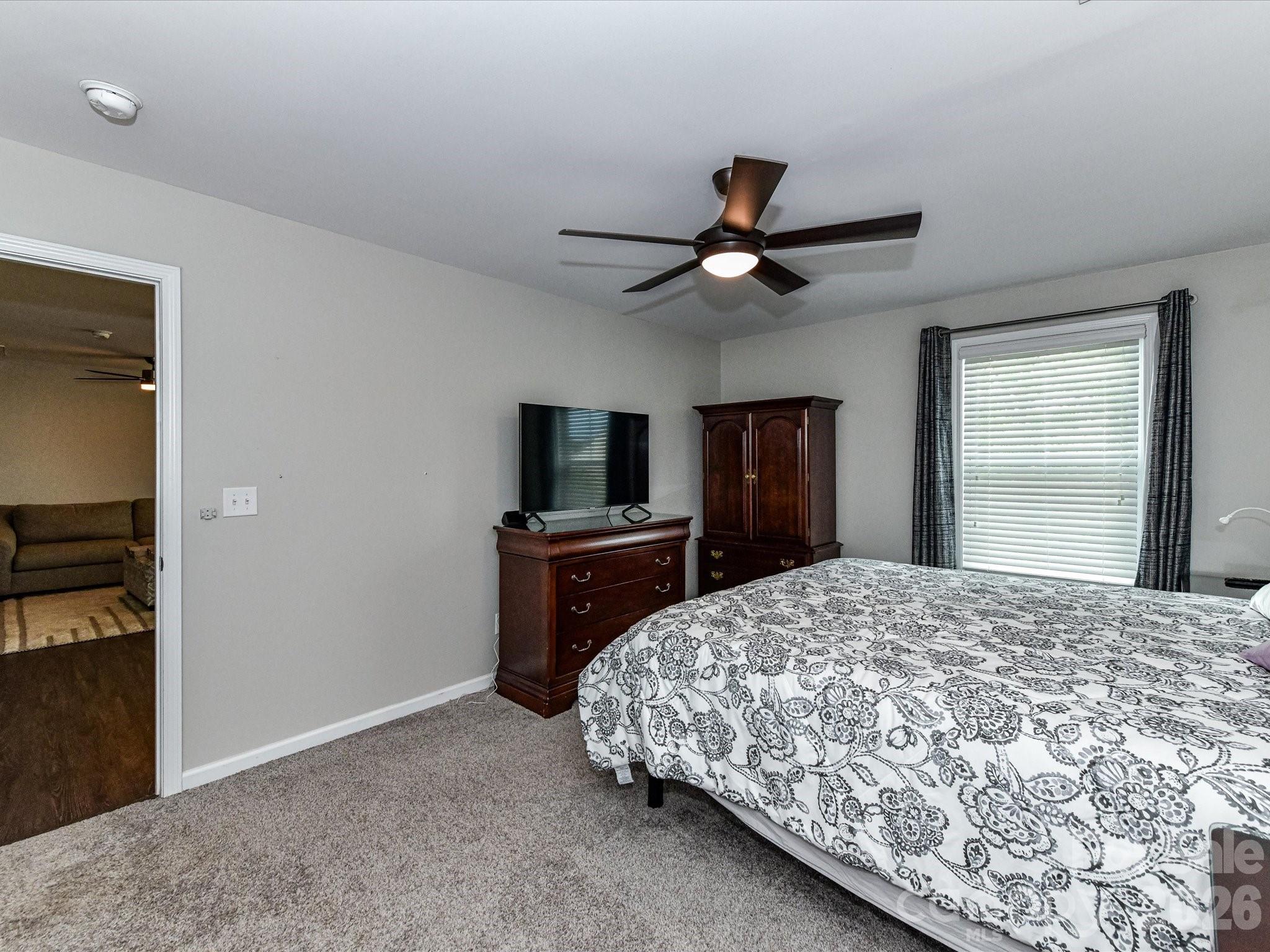 905 Pennington Drive Property Photo 28