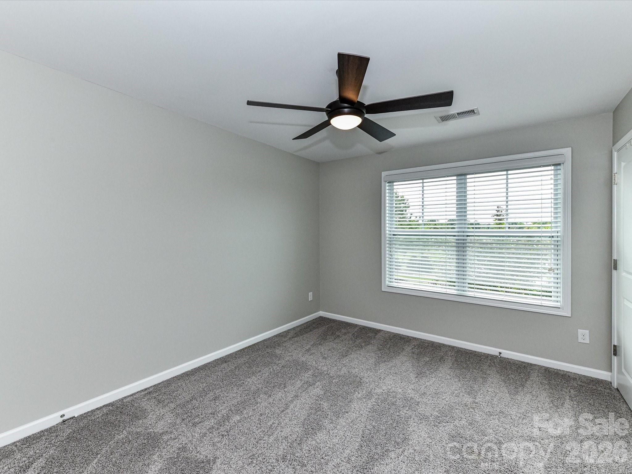 905 Pennington Drive Property Photo 33