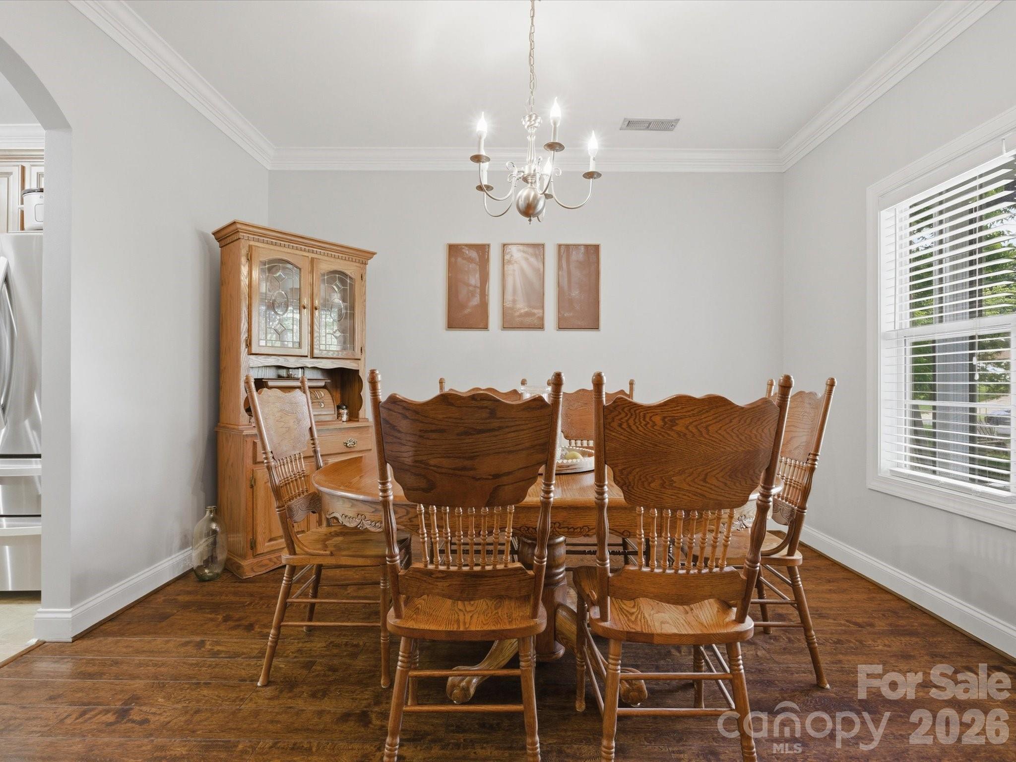 705 Redah Avenue Property Photo 6