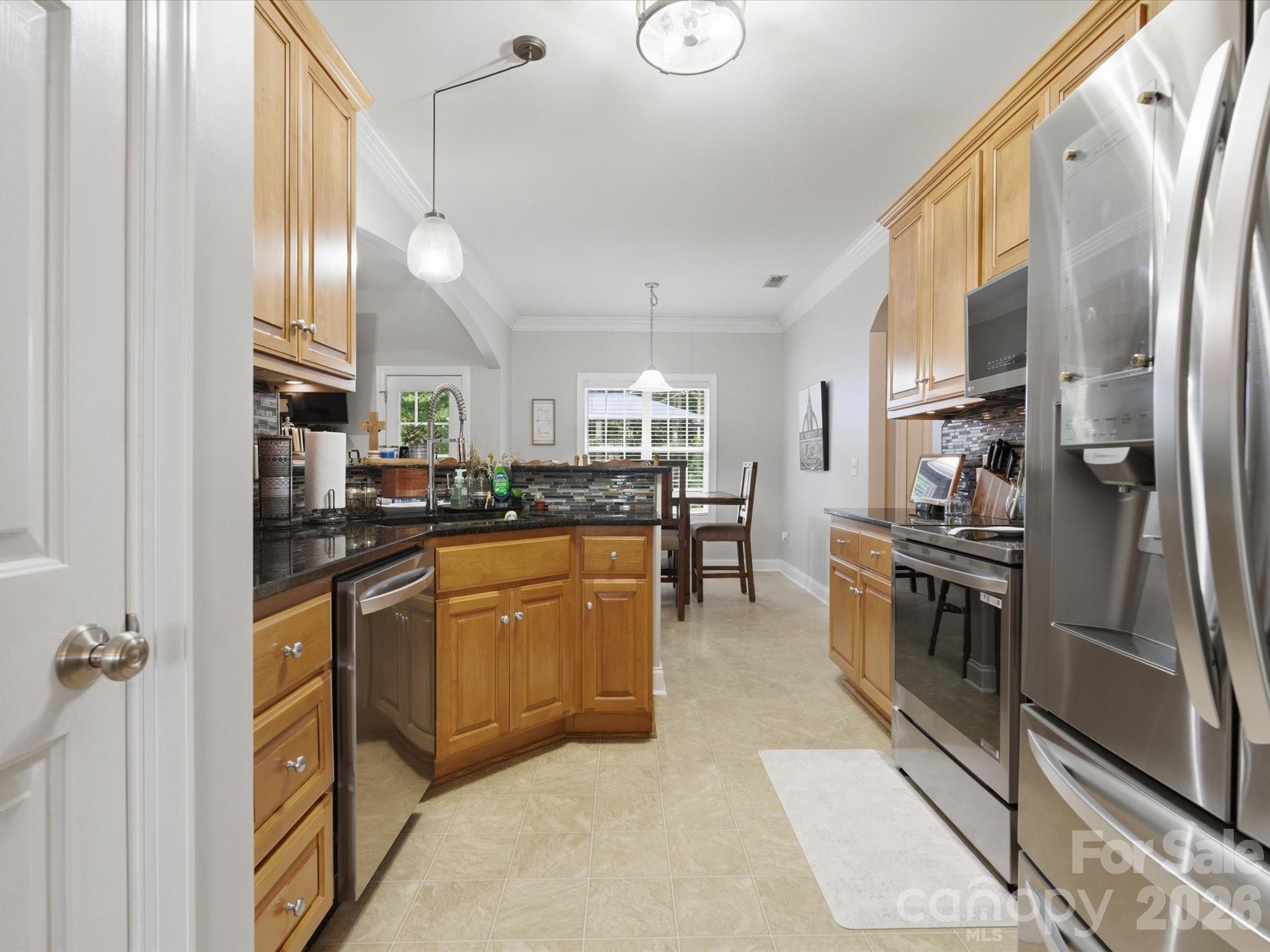 705 Redah Avenue Property Photo 16