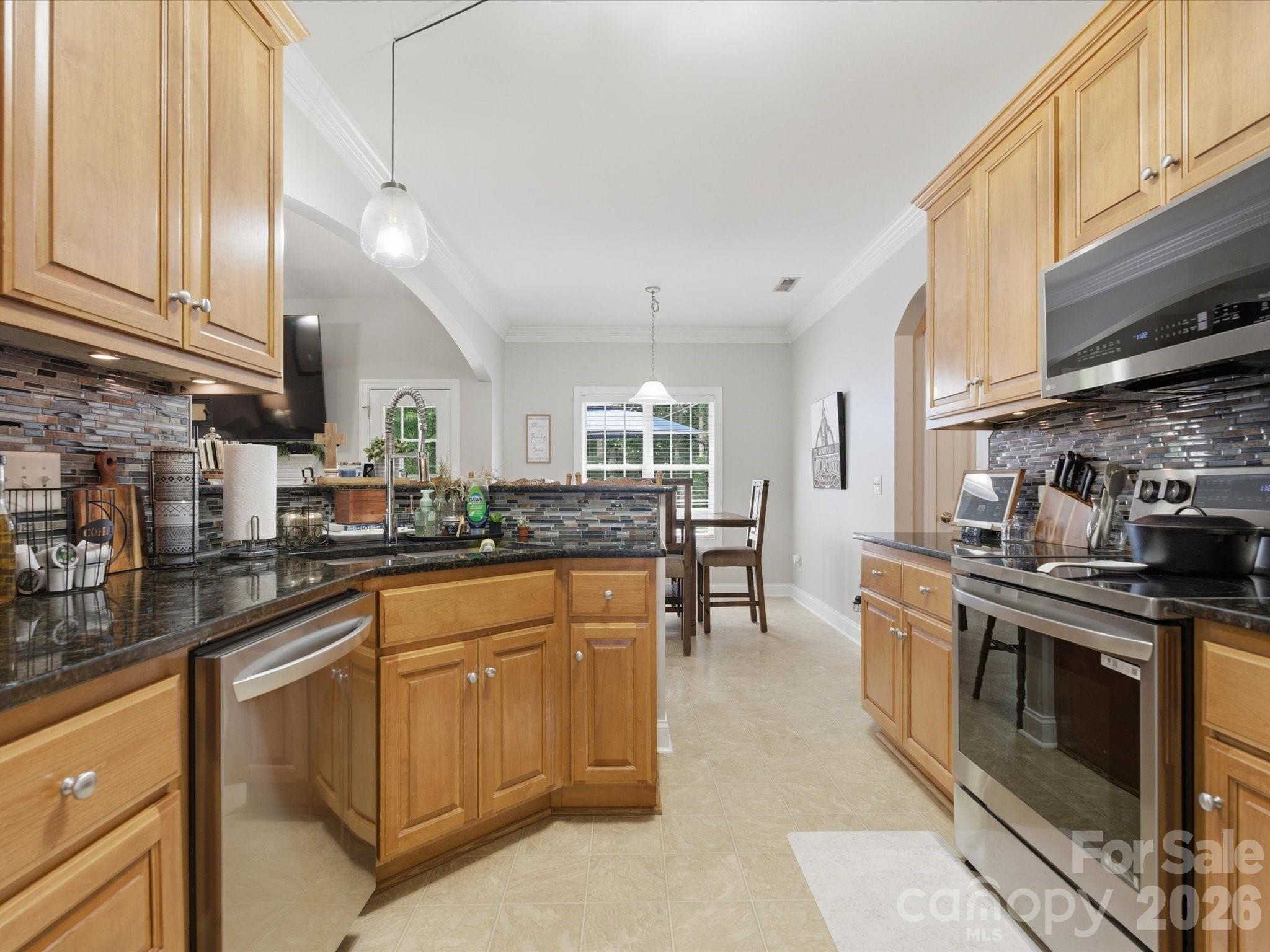 705 Redah Avenue Property Photo 17