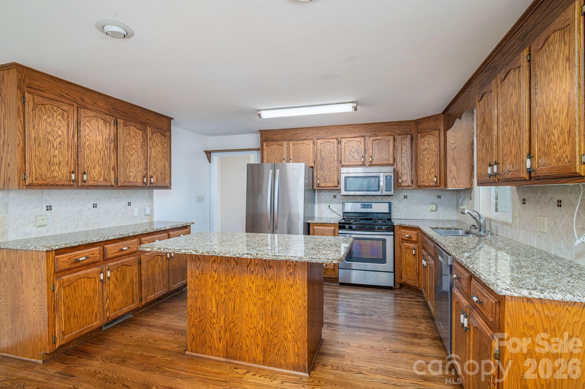 1920 Echo Lane Property Photo 11